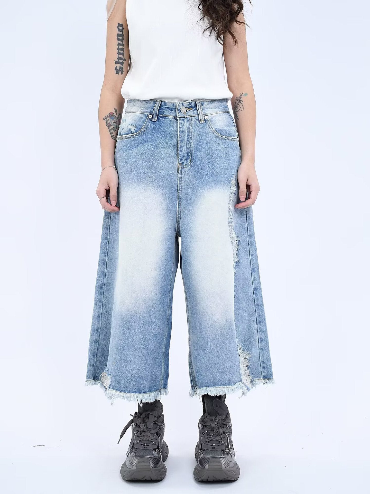 Hong Kong-style Loose-fitting Versatile Cropped Jeans