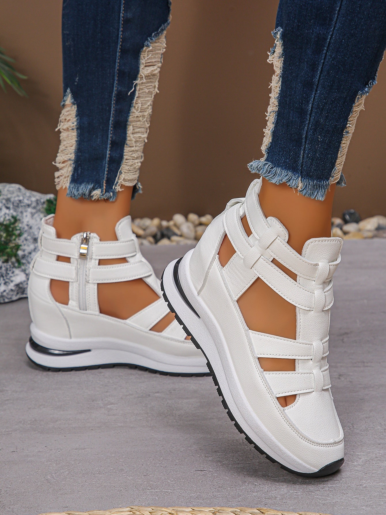 Women's Close-toed Hollow-out Sandals Summer Fashion Platform Shoes