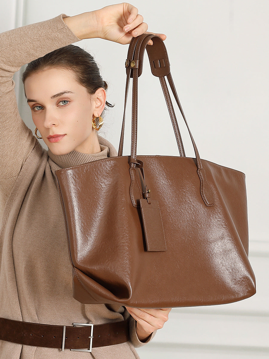 Top-layer Vegetable-tanned Leather Niche Large-capacity Tote Bag