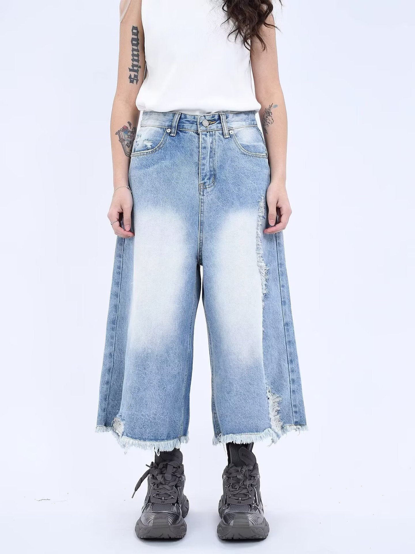Hong Kong-style Loose-fitting Versatile Cropped Jeans