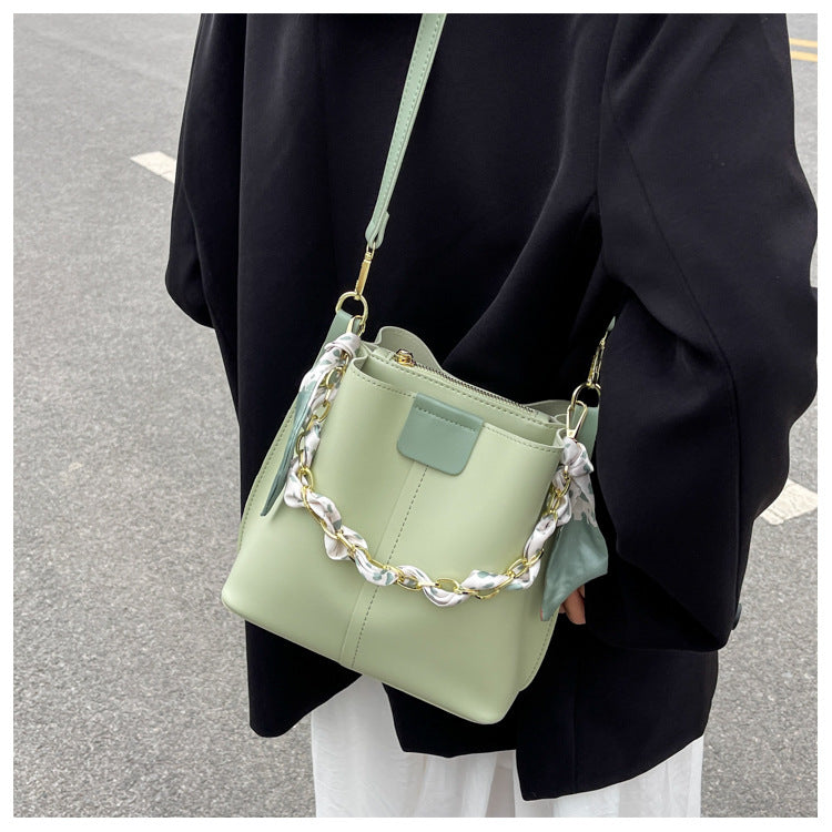 Simple Handbags Women's Shouder Bucket Bags Chain Fashion Textured Messenger Bag