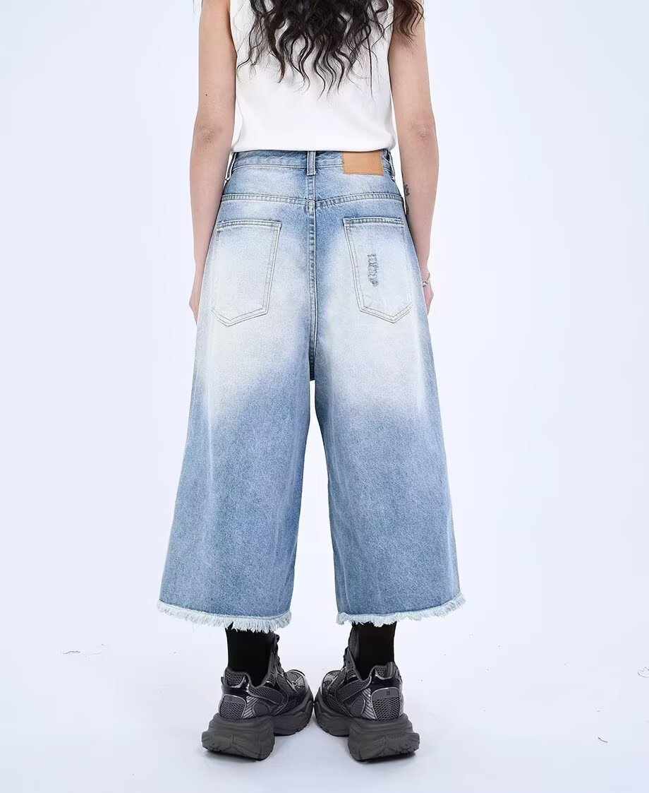 Hong Kong-style Loose-fitting Versatile Cropped Jeans