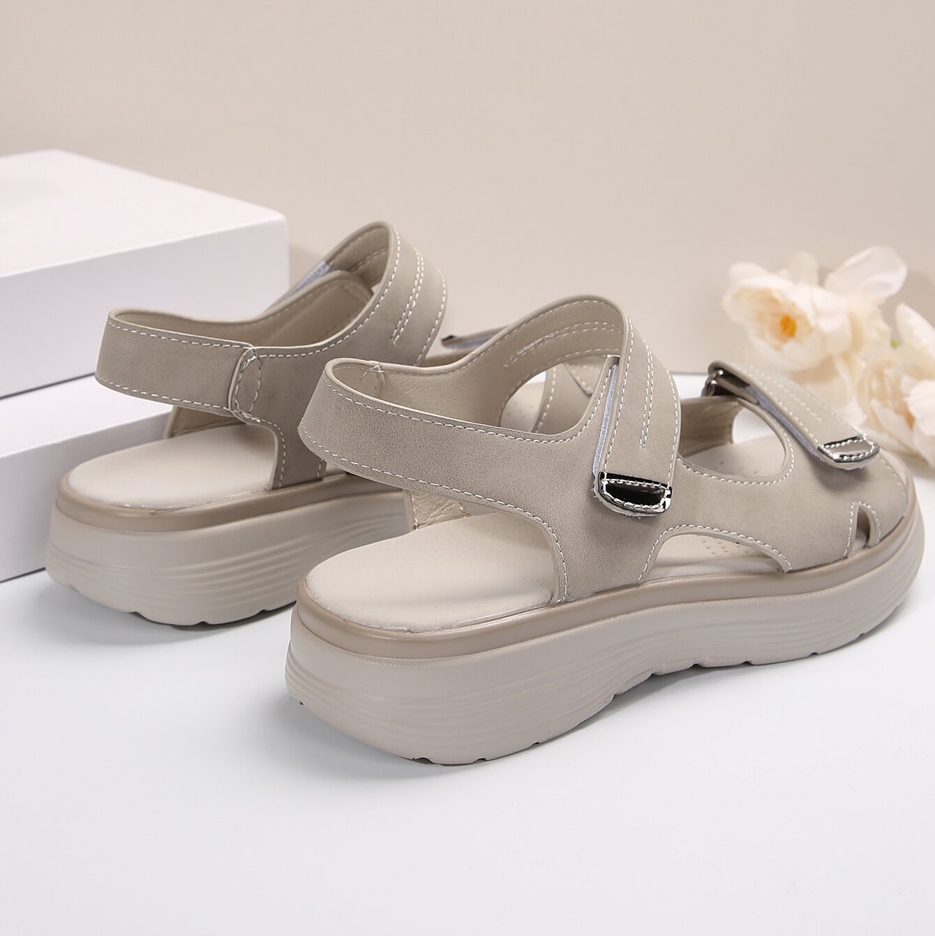 Casual Velcro-design Sandals Summer Comfortable Fish Mouth Sports Sandals Women Lightweight Beach Shoes