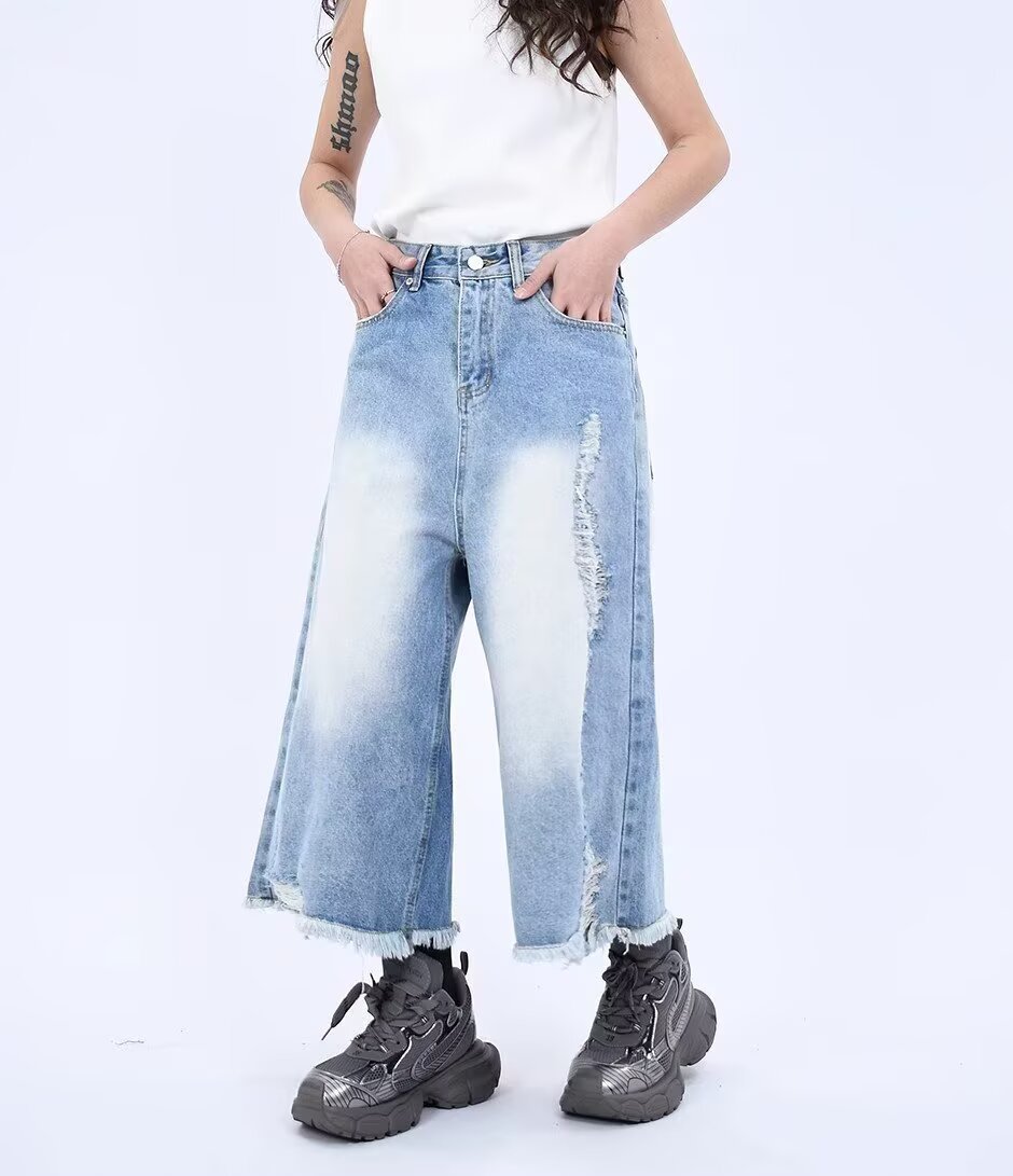 Hong Kong-style Loose-fitting Versatile Cropped Jeans