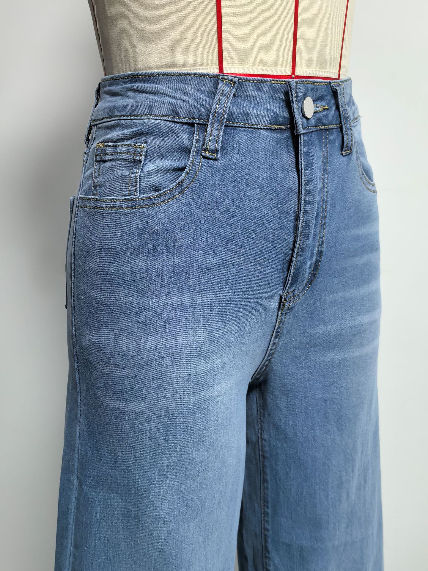 Womens Fashionable Vintage Washed Slim-Fit Jeans
